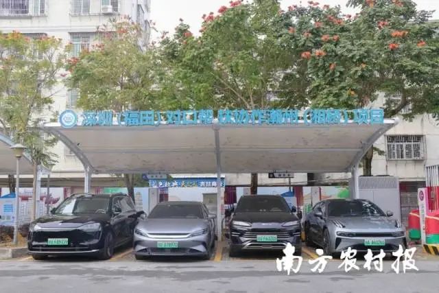 潮州游客旅游服務(wù)中心北關(guān)停車場超充站。資料圖片